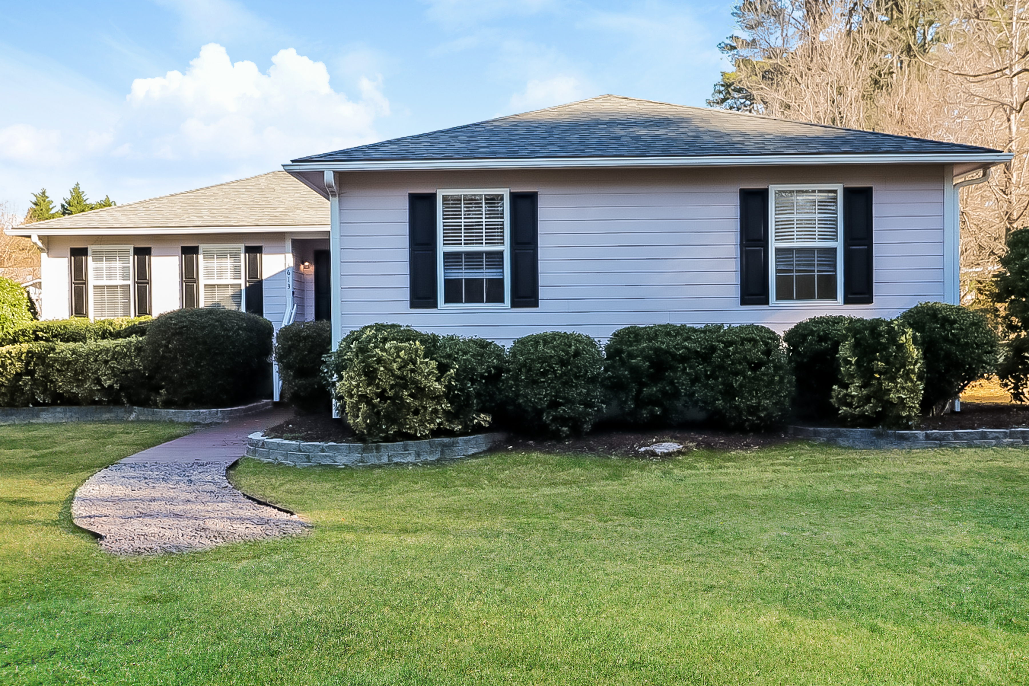 3613 COVE DR RALEIGH, NC 27604